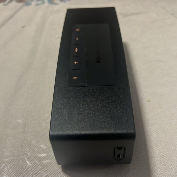 Bose - Picture 3 of 8